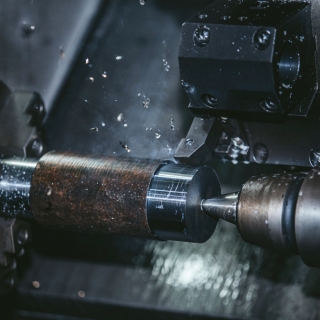 Workshop de usinabilidade de materiais Sorocaba Treinamento em torneamento CNC Sorocaba Curso de fresamento CNC avançado Guarulhos